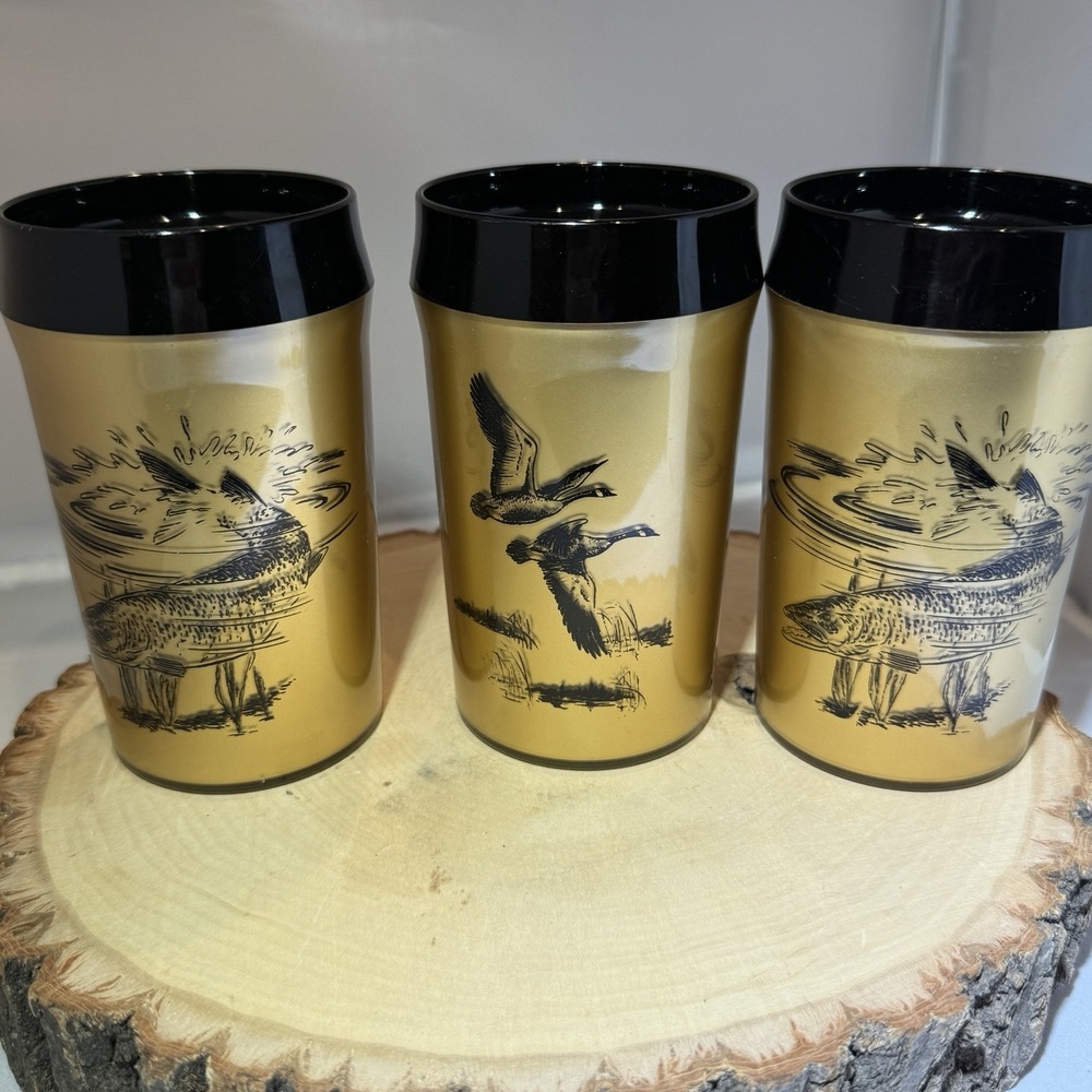3 MCM Vintage NFC Insulated Gold Blk Geese  Fish Design Plastic Tumblers 8oz